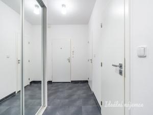 Pronájem bytu 3+kk, Praha, Marty Krásové, 66 m2