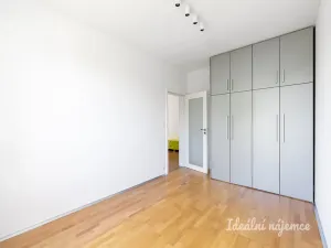 Pronájem bytu 3+kk, Praha, Marty Krásové, 66 m2