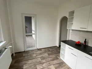 Pronájem bytu 3+1, Česká Lípa, Uranová, 72 m2