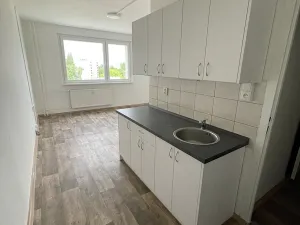 Pronájem bytu 1+kk, Česká Lípa, Okružní, 27 m2