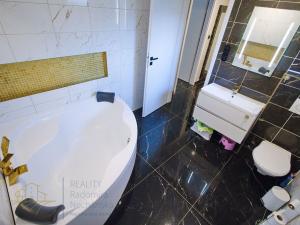 Prodej rodinného domu, Semily - Bítouchov, 90 m2