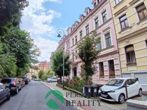 Prodej bytu 2+kk, Karlovy Vary, Svahová, 64 m2