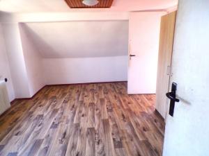 Prodej rodinného domu, Karlovice, 138 m2