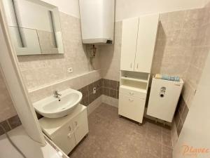 Pronájem bytu 1+kk, Holubice, Platanová, 48 m2