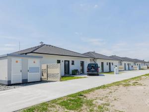 Prodej pozemku pro bydlení, Vojkov - Podolí, 8450 m2