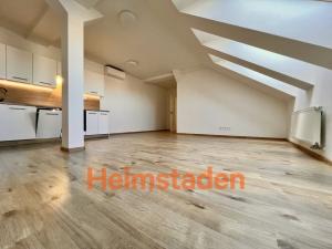 Pronájem bytu 2+kk, Ostrava - Poruba, náměstí Boženy Němcové, 58 m2