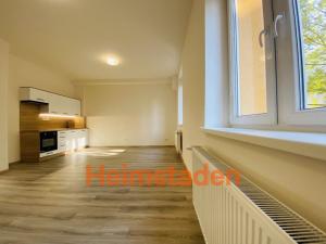 Pronájem bytu 1+kk, Ostrava - Poruba, Porubská, 35 m2