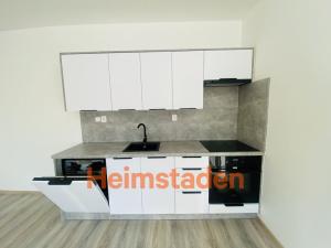 Pronájem bytu 2+kk, Ostrava - Kunčičky, Výhradní, 47 m2