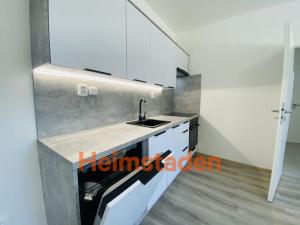 Pronájem bytu 2+kk, Ostrava - Kunčičky, Výhradní, 47 m2