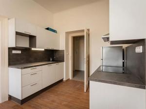 Pronájem bytu 2+kk, Praha - Nové Město, Lípová, 38 m2
