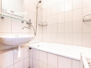 Prodej bytu 2+1, Teplice, Libušina, 51 m2