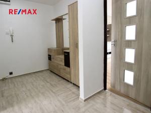 Pronájem bytu 3+kk, Loděnice, Za GZ, 64 m2