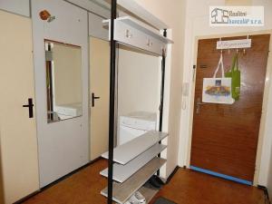 Pronájem bytu 2+kk, Brno, Uzbecká, 49 m2