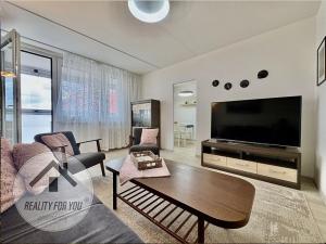 Pronájem bytu 3+1, Praha - Horní Počernice, Pavlišovská, 70 m2