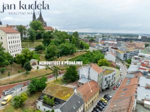 Pronájem kanceláře, Brno, Kopečná, 390 m2