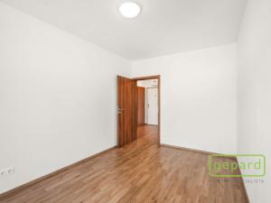 Prodej bytu 3+kk, Horoměřice, Velvarská, 70 m2