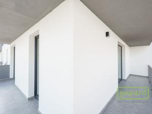 Prodej bytu 3+kk, Horoměřice, Velvarská, 70 m2
