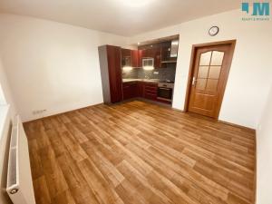 Pronájem bytu 1+kk, Velké Meziříčí, U Statku, 32 m2