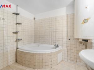 Prodej rodinného domu, Brniště - Luhov, 250 m2