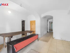 Prodej rodinného domu, Brniště - Luhov, 250 m2