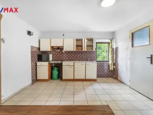 Prodej rodinného domu, Brniště - Luhov, 250 m2