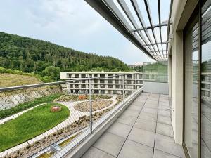 Pronájem bytu 2+kk, Brno, Bystrcká, 56 m2