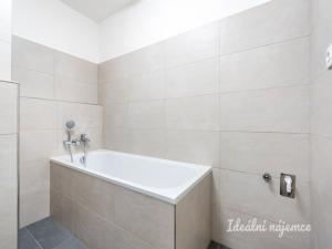 Pronájem bytu 2+kk, Brandýs nad Labem-Stará Boleslav - Brandýs nad Labem, Augustina Lukeše, 58 m2
