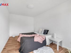 Pronájem bytu 3+kk, Náchod - Běloves, Polní, 63 m2