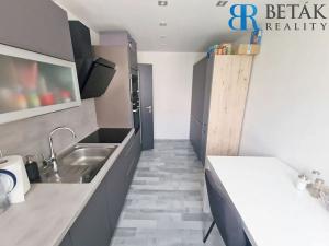 Prodej bytu 2+1, Přerov, Klivarova, 59 m2