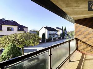 Prodej rodinného domu, Praha - Dolní Měcholupy, Na Slavíkově, 200 m2