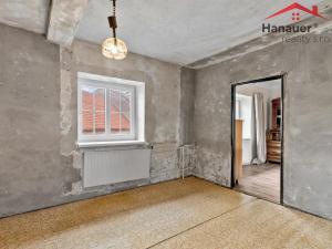 Prodej rodinného domu, Verneřice, Mírové náměstí, 220 m2