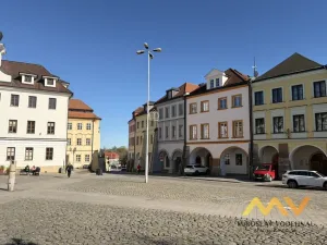 Pronájem bytu 1+kk, Hradec Králové, Malé náměstí, 98 m2