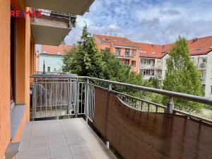 Pronájem bytu 2+kk, Praha - Košíře, Lovčenská, 60 m2