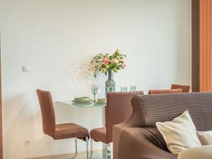 Prodej bytu 2+kk, Praha - Horní Měcholupy, Mantovská, 50 m2