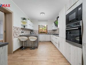 Prodej rodinného domu, Držkov, 232 m2