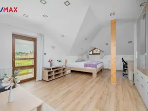 Prodej rodinného domu, Držkov, 232 m2