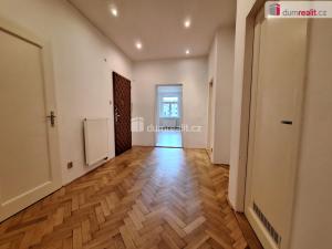 Pronájem bytu 3+1, Praha - Vinohrady, Kolínská, 105 m2