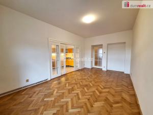 Pronájem bytu 3+1, Praha - Vinohrady, Kolínská, 105 m2