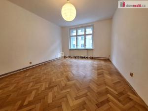 Pronájem bytu 3+1, Praha - Vinohrady, Kolínská, 105 m2