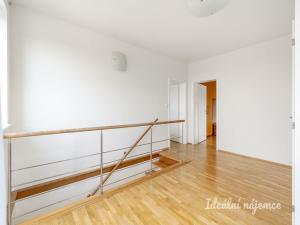 Pronájem bytu 4+1, Praha - Kobylisy, Šimůnkova, 120 m2