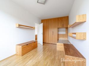 Pronájem bytu 4+1, Praha - Kobylisy, Šimůnkova, 120 m2