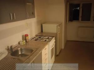 Pronájem bytu 2+kk, Praha - Strašnice, Nad Primaskou, 46 m2