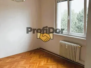 Prodej bytu 2+1, Rožnov pod Radhoštěm, 1. máje, 54 m2