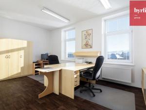 Prodej výrobních prostor, Krnov, Lidická, 12420 m2