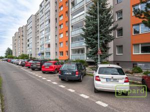 Pronájem bytu 1+kk, Praha, Tesaříkova, 29 m2
