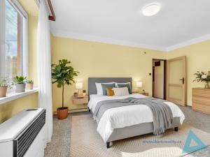 Prodej bytu 2+1, Nová Paka, Achátová, 47 m2