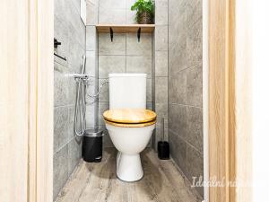 Pronájem bytu 3+kk, Praha - Vršovice, Slovinská, 67 m2