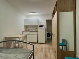 Prodej bytu 4+1, Praha - Černý Most, Jíchova, 105 m2
