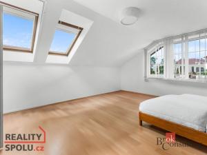 Prodej rodinného domu, Hradec Králové - Roudnička, Dolní, 240 m2