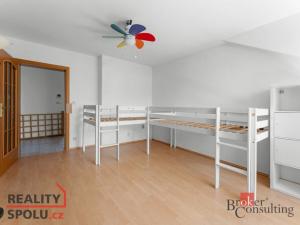 Prodej rodinného domu, Hradec Králové - Roudnička, Dolní, 240 m2